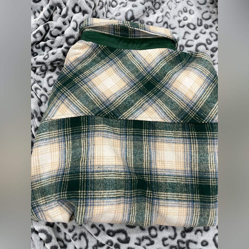 Flannel - Picture 4 of 6